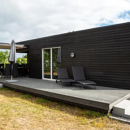 Dcu-camping Gjerrild مكان تخييم